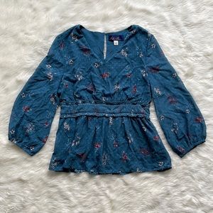 Francesca’s Collections Quarter Sleeve Floral Top Size Small